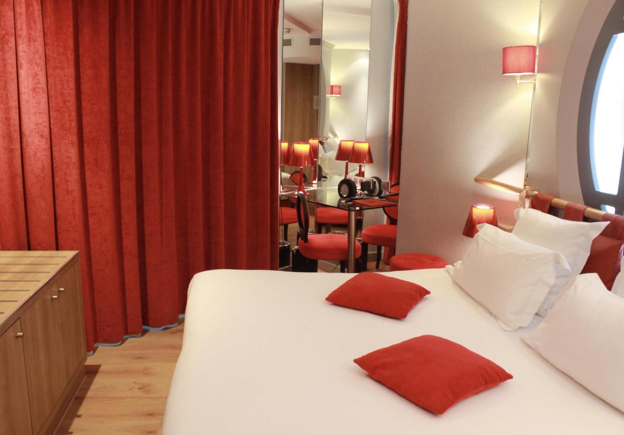 Hotel Secret De - & (adults Only) Parigi