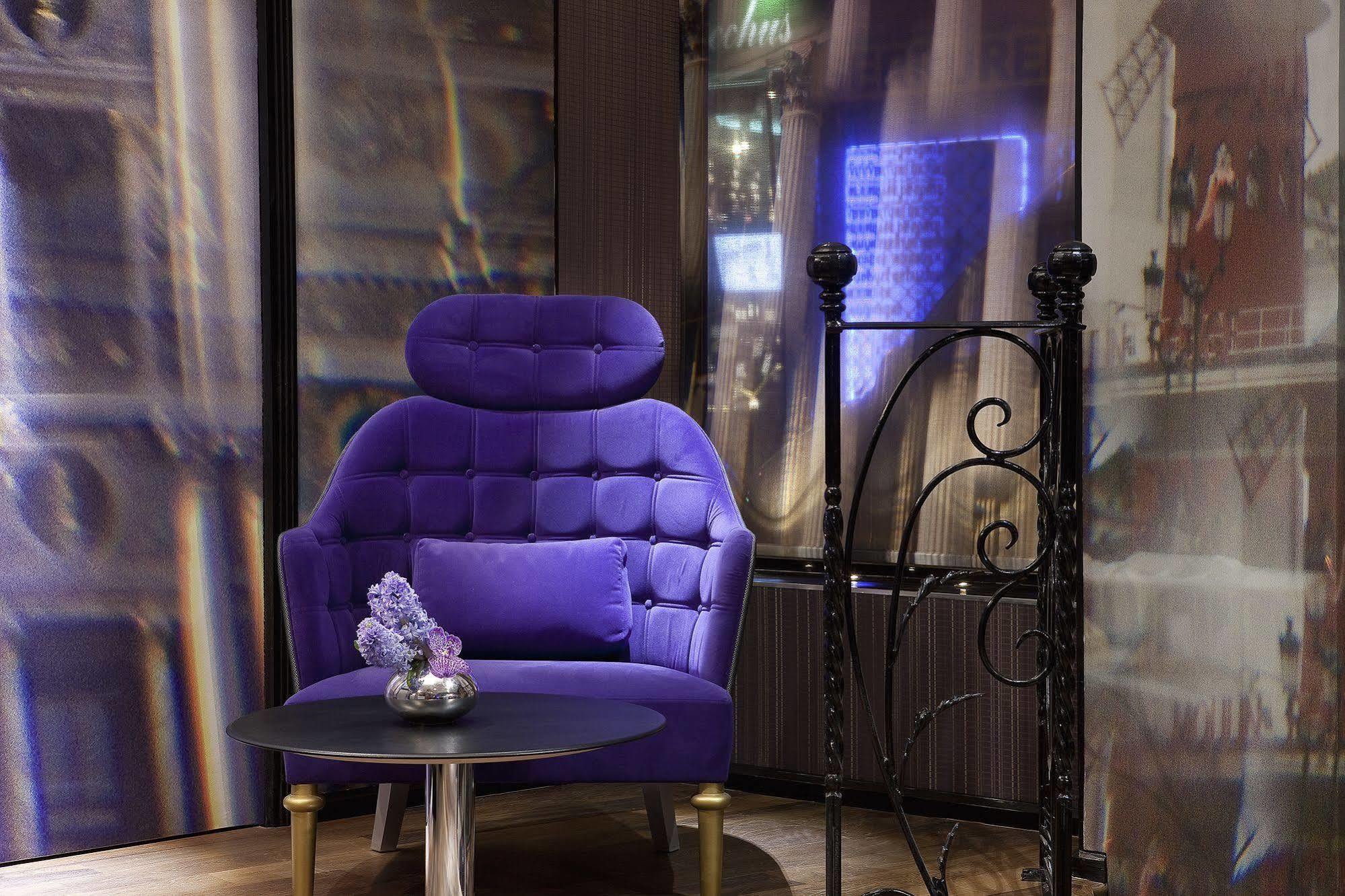 Secret De - & (adults Only) Parigi