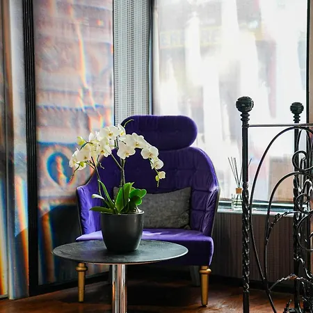Secret De - & (adults Only) Hotel Paris