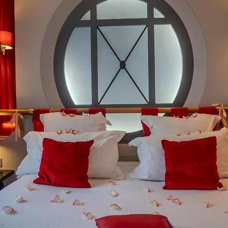 Secret De - & (adults Only) 4* Parigi